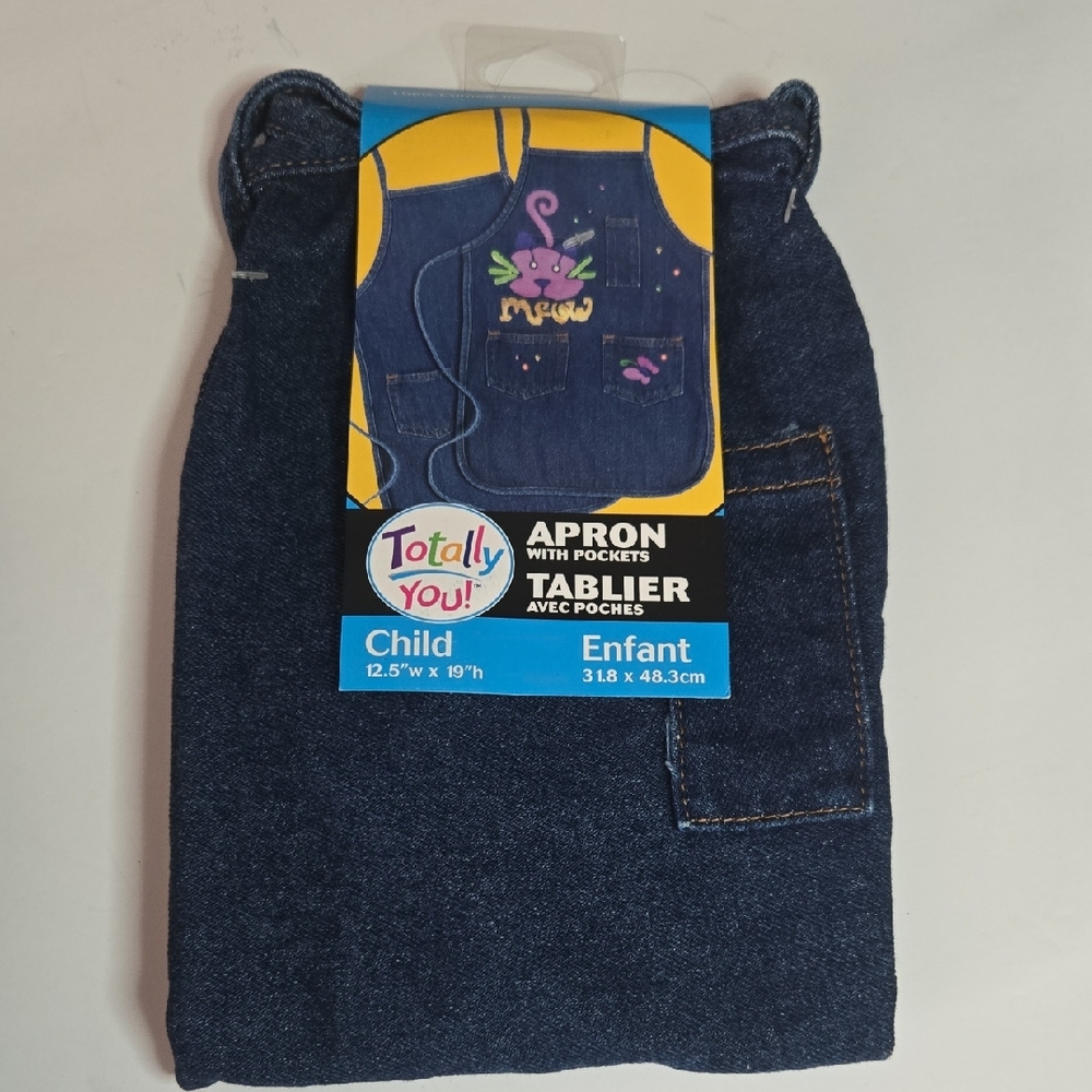 Child's 12.5" x 19" Cotton Denim Arts & Crafts Cooking Apron with Pockets